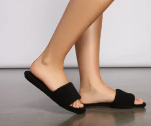 Cozy Comfort Sherpa Slides