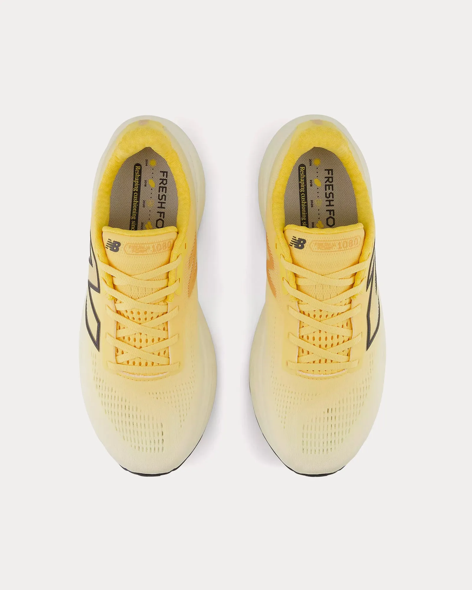 Fresh Foam X 1080v14 Clementine / Angora / Black Cement Running Shoes