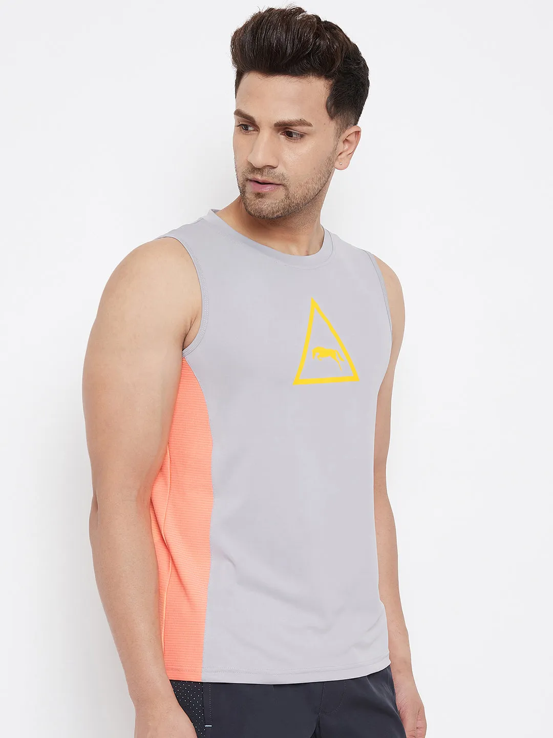 JUMP USA Men Grey & Peach Solid Active Wear T-shirt