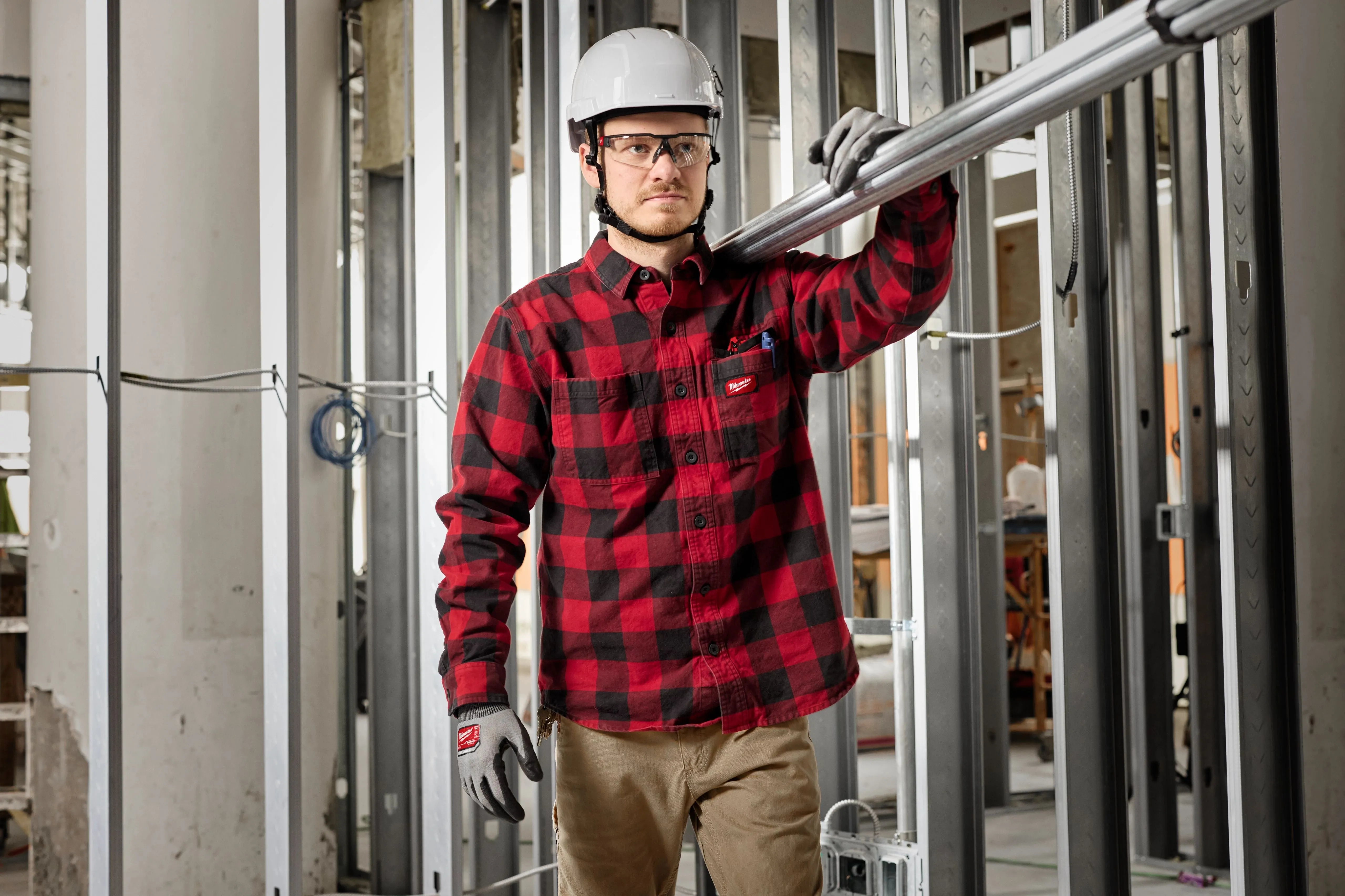 Long-Sleeved Shirt - Milwaukee GRIDIRON™ Flannel Shirt, M551