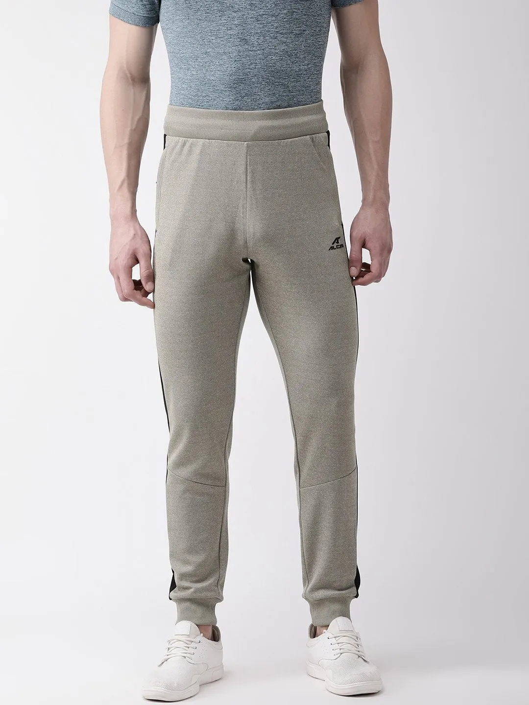 Men Olive Solid Track Pant