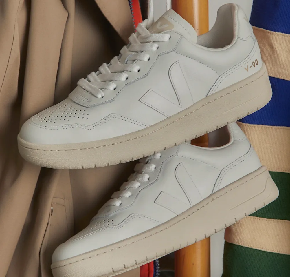 Veja V-90 O.T Leather Sneaker- Extra White